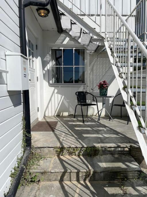 Stilfull I Sentrum Med 3 Soverom Og Parkering Apartment *